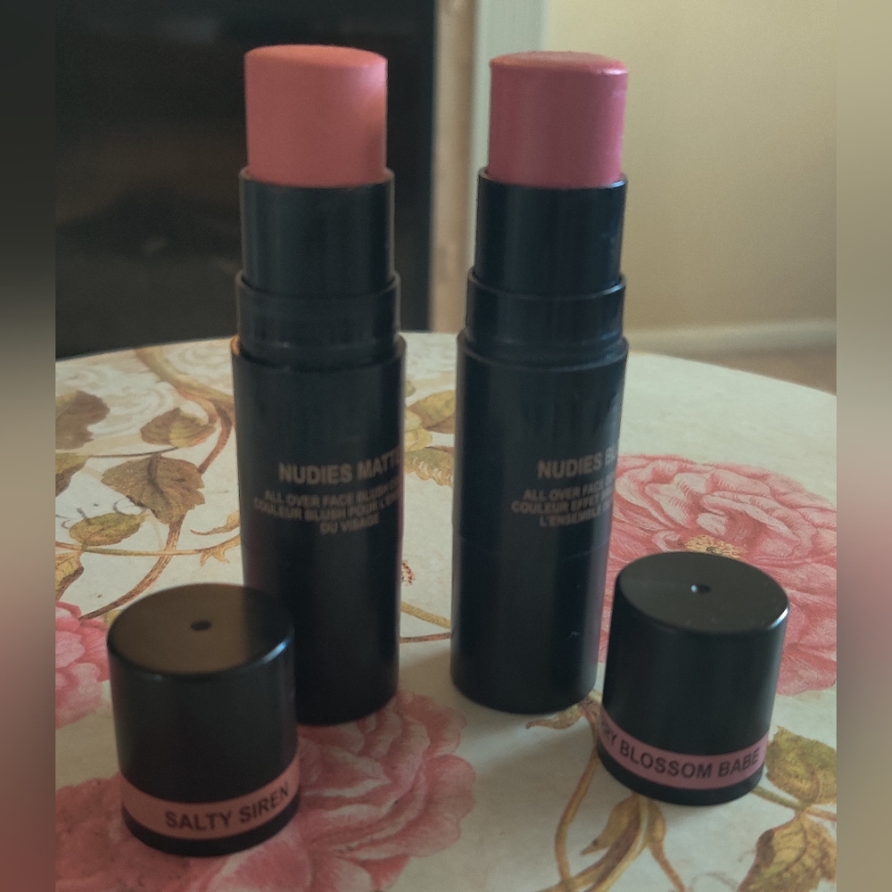 Bundle Blushes! EM Cosmetics (2) & Nudestix (2) - Picture 4 of 6